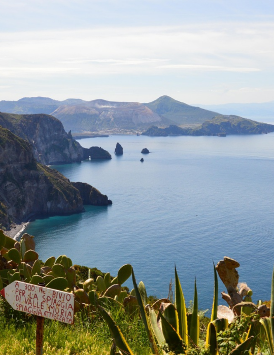 Circuit Sicile & Îles Éoliennes – Etna, Lipari et Vulcano