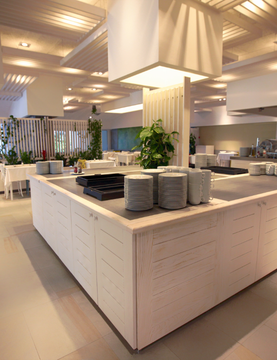 Hôtel Castellastva 4★ à Petrovac – Séjour bord de mer au Monténégro