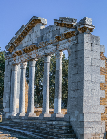 Circuit Albanie 8 jours – Tirana, Berat, Butrint & Riviera 2
