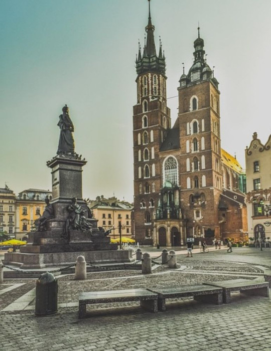 Circuit Pologne 8 jours : Varsovie, Auschwitz, Zakopane & Cracovie