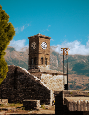 Circuit Albanie 8 jours | Tirana, Berat, Butrint & Riviera