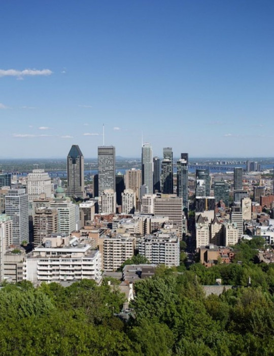 Circuit Québec & Mauricie 8 jours – Vieux-Québec, Cabane à sucre & Montréal