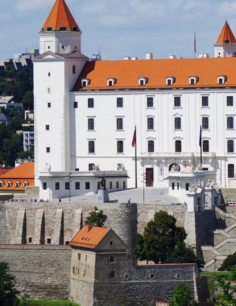 Circuit Slovaquie 8 jours : Bratislava, châteaux & Piešťany