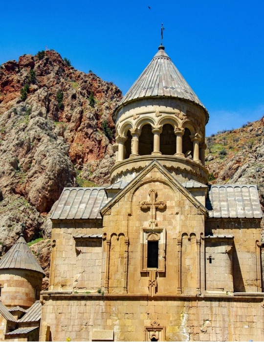 Circuit Arménie 8 jours – Erevan, Tatev & Lac Sevan